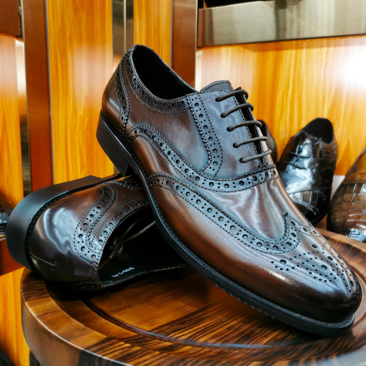 럭셔리 남성 드레스 슈즈 정품 가죽 브로그 윙팁 토 옥 - Men'S Luxury Formal Wear 리뷰 및 가격